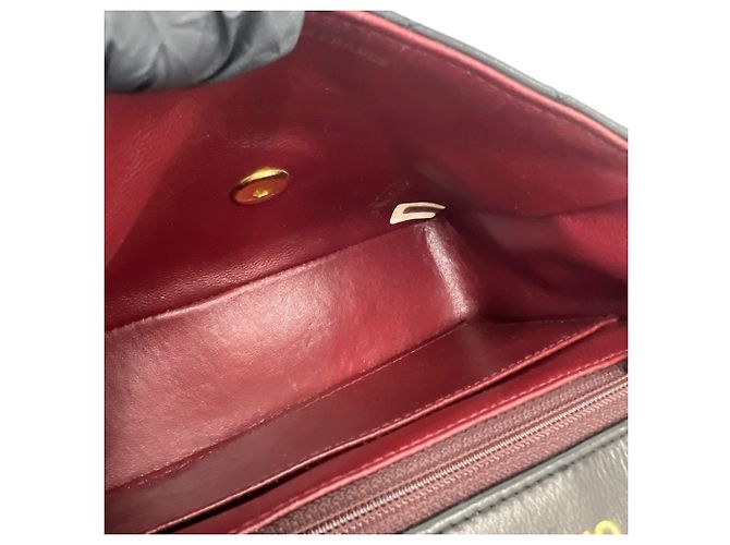Borsa a tracolla Chanel Matelassé Coco Mark in pelle di agnello Nero - vista 9