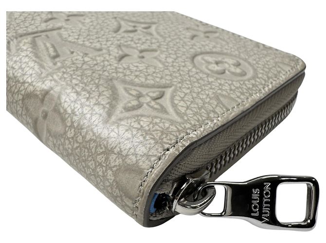 Louis Vuitton Zippy Wallet Climbing Vertical M81573 IC Bianco - vista 13