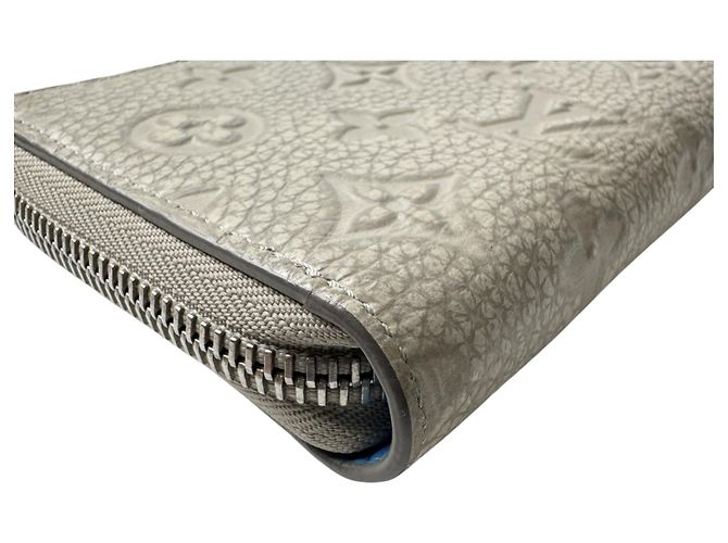Louis Vuitton Zippy Wallet Climbing Vertical M81573 IC Bianco - vista 14