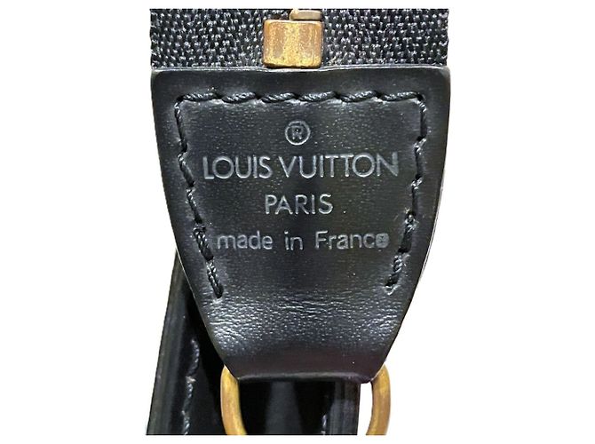 Pochette Louis Vuitton in pelle Epi Nero - vista 4