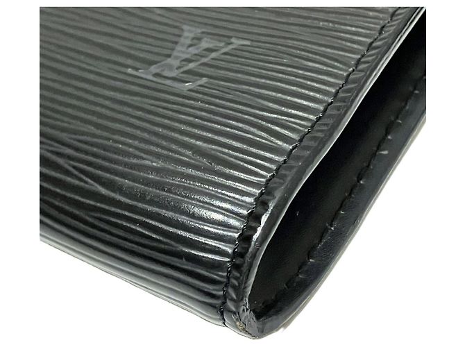 Pochette Louis Vuitton in pelle Epi Nero - vista 6