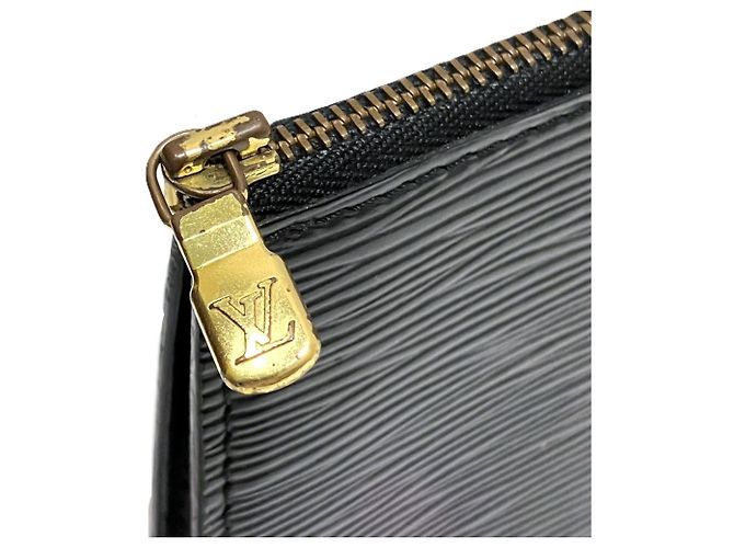 Pochette Louis Vuitton in pelle Epi Nero - vista 7
