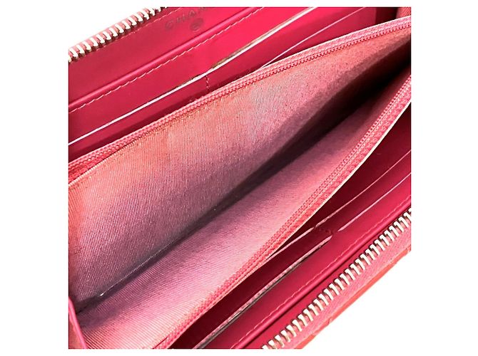 Portafoglio Chanel Matelassé in pelle verniciata rosa - vista 6