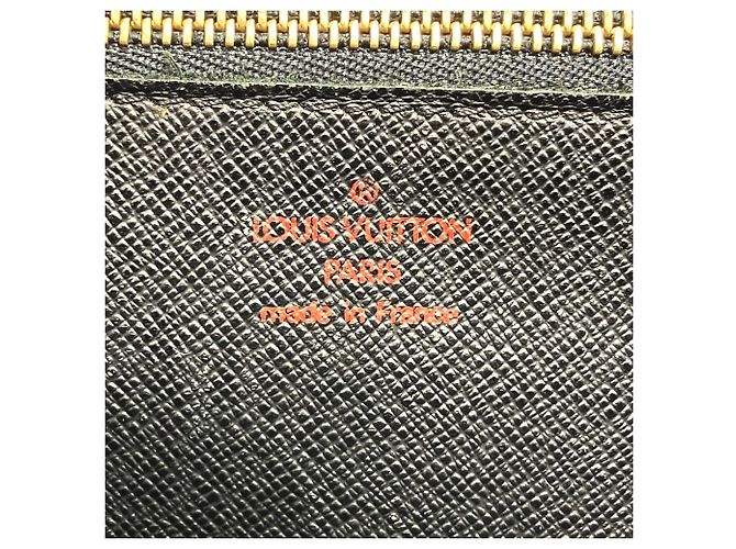 Borsa a pochette Louis Vuitton in pelle Epi Nero - vista 4