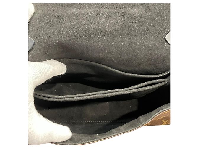 Borsa a tracolla Louis Vuitton Saint Michel Marrone - vista 5
