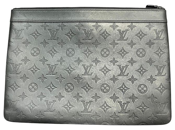 Louis Vuitton Monogram Shadow Pochette Discovery Clutch Bag Nero - vista 2