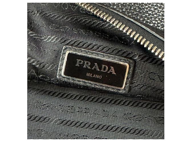 Borsa a pochette Prada in pelle nera Nero - vista 8