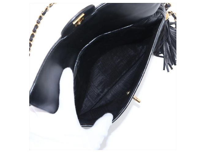 Chanel Matelassé Lammleder Schultertasche mit Fransen und Kette Schwarz - Ansicht 9