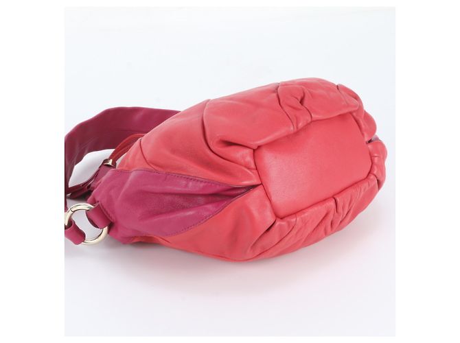 Céline Celine Schultertasche aus Leder mit Quaste Rot - Ansicht 5