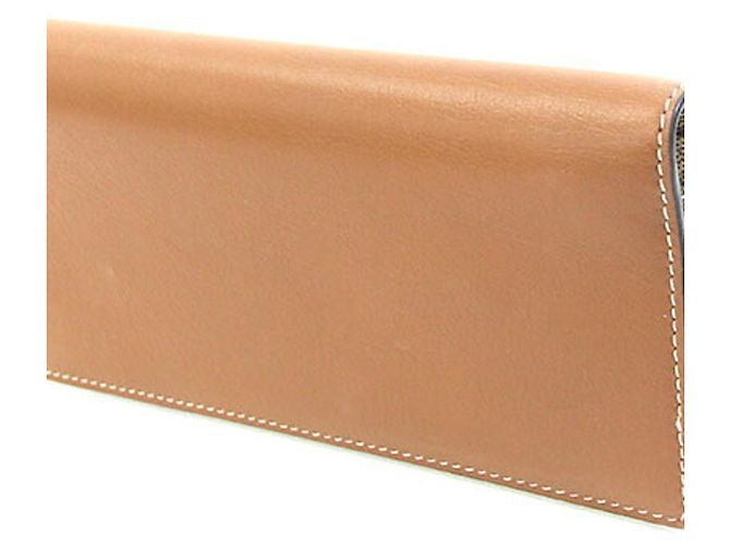 Gucci Bi-fold Long Wallet Brown Beige - view 2