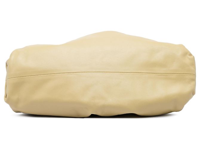 Bottega Veneta The Pouch en lambskin beige - vue 3