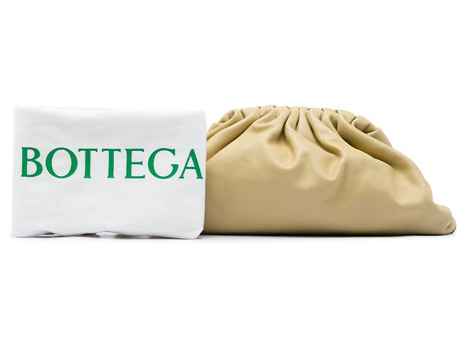 Bottega Veneta The Pouch en lambskin beige - vue 6