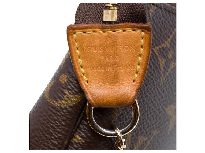 Louis Vuitton Brown Monogram Mini Pochette Accessoires Marrone - vista 5