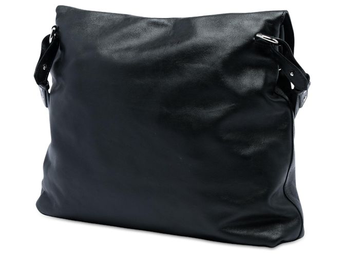 Borsa a tracolla Burberry in pelle nera borchiata con lucchetto Nero - vista 2