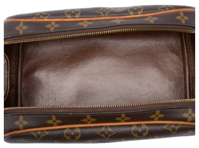 Necessaire Louis Vuitton Brown Monogram Dopp Kit Marrone - vista 4