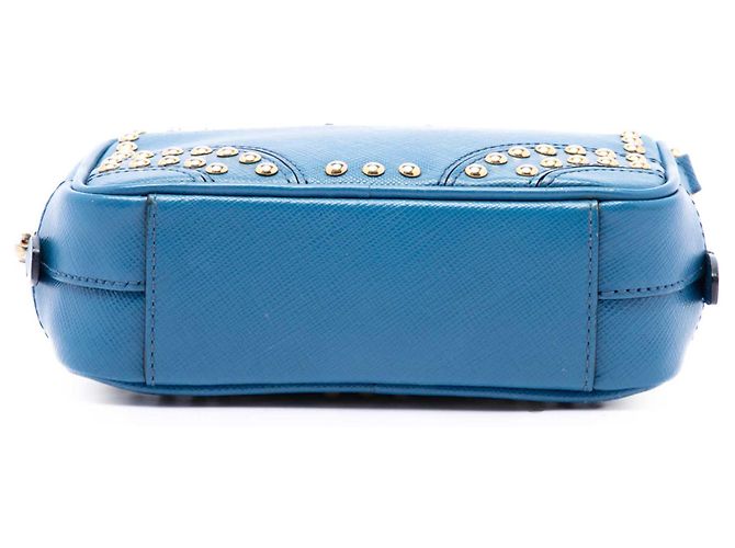 Borsa Camera Prada in Saffiano blu borchiata - vista 3