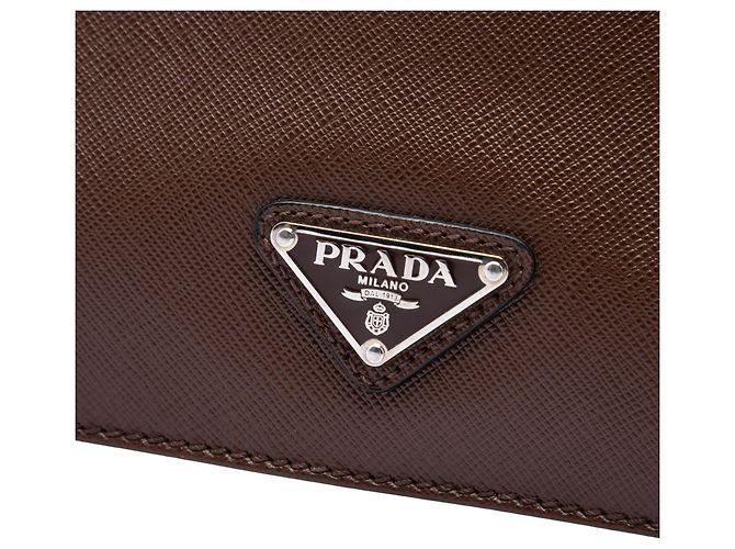 Prada Cartella da viaggio in pelle Saffiano marrone con tasca frontale con zip Marrone scuro - vista 5
