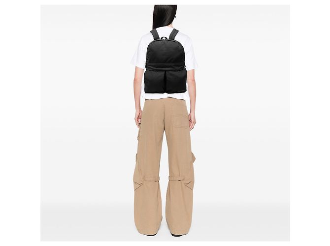 Burberry Nylon-Rucksack mit schwarzen Lederdetails - Ansicht 6