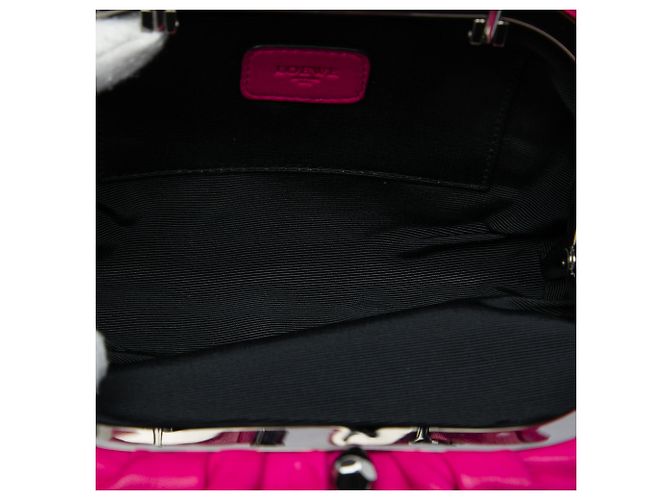 Borsa a tracolla LOEWE in pelle di pecora rosa con catena - vista 4