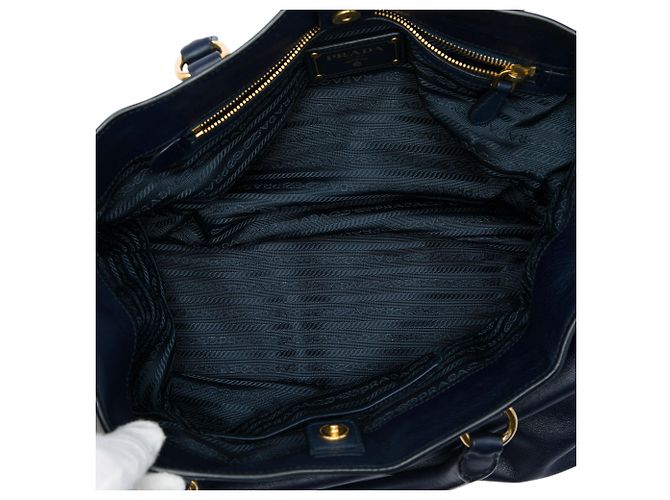 Shopping Tote Convertibile Aperta Prada in Pelle di Vitello Morbida Blu Blu navy - vista 4