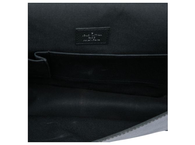 Louis Vuitton Black Taiga Andrei Nero - vista 4