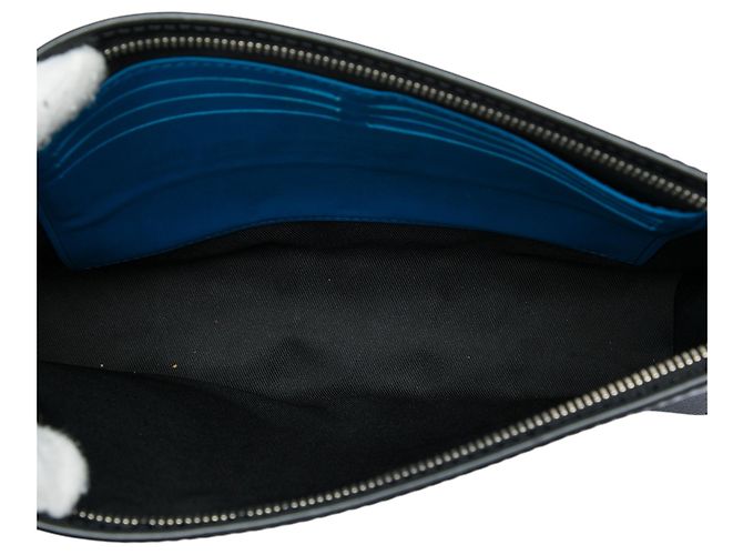 Louis Vuitton Black Damier Graphite Stripe Pochette Voyage MM Nero - vista 4