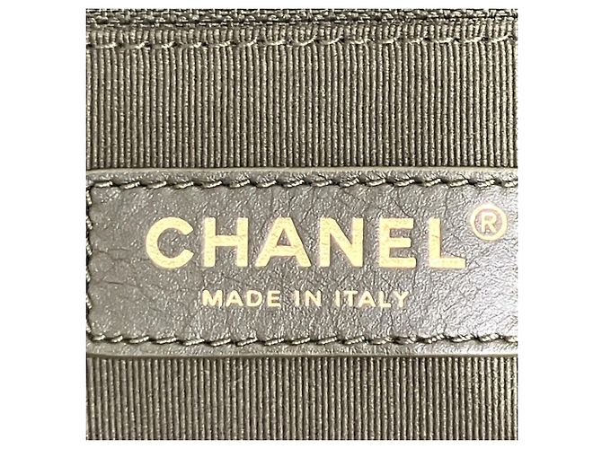 Borsa a tracolla 2-way Chanel Deauville Cachi - vista 4