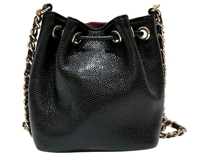 Borsa a tracolla Chanel Matelassé in pelle caviar Nero - vista 2