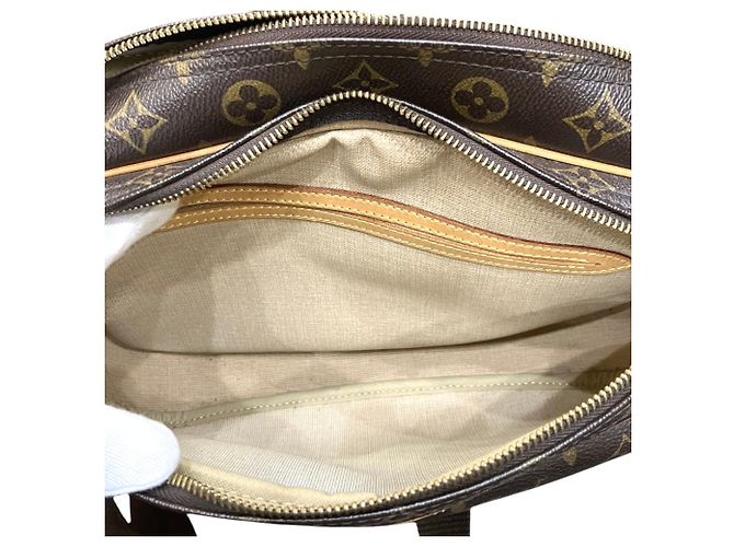 Bolso de hombro Louis Vuitton Monogram Castaño - view 7