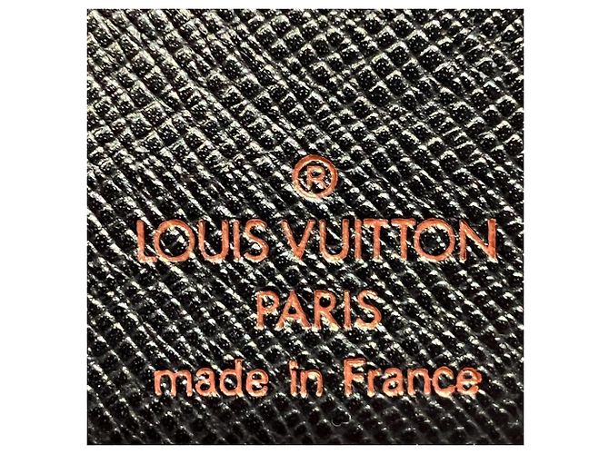 Cartera bi-fold Louis Vuitton de piel Epi Negro - vista 4