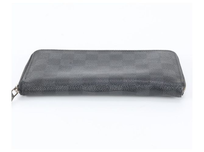 Louis Vuitton Damier Graphite Zippy Wallet Black - view 5