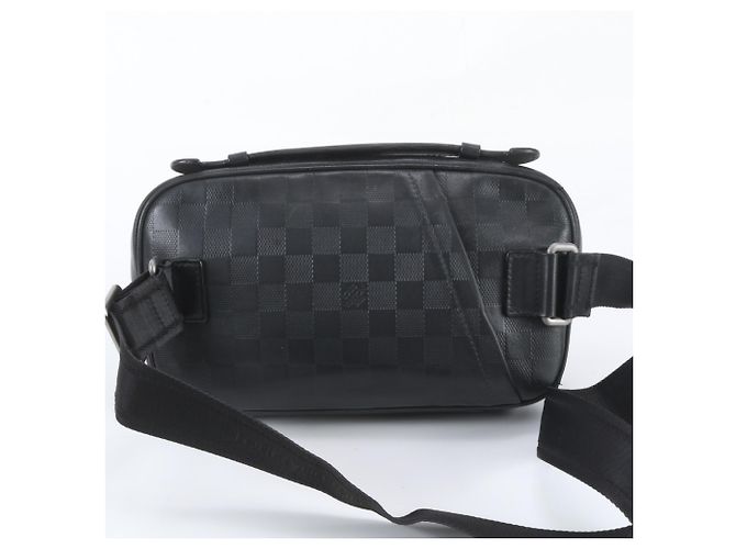 Pouch/Borsa a tracolla Louis Vuitton Damier Infini Ambrelle in pelle Nero - vista 4