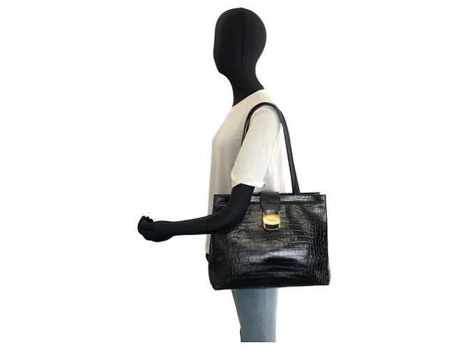 Borsa Tote/Spalla in pelle nera Salvatore Ferragamo Nero - vista 7