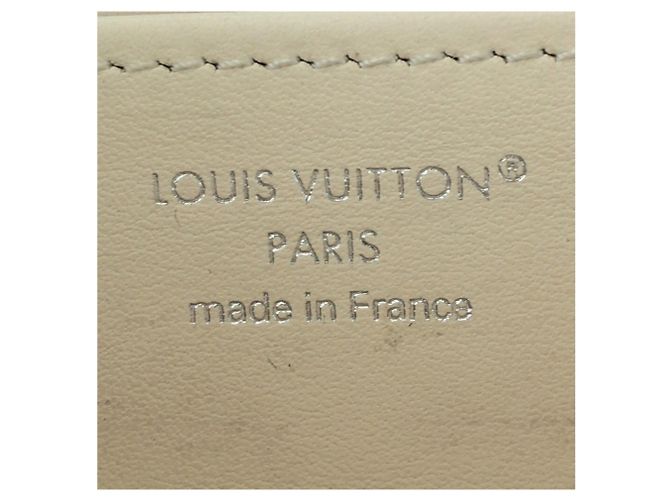 Louis Vuitton Monogram Mahina Zippy Wallet Hellblau - Ansicht 5