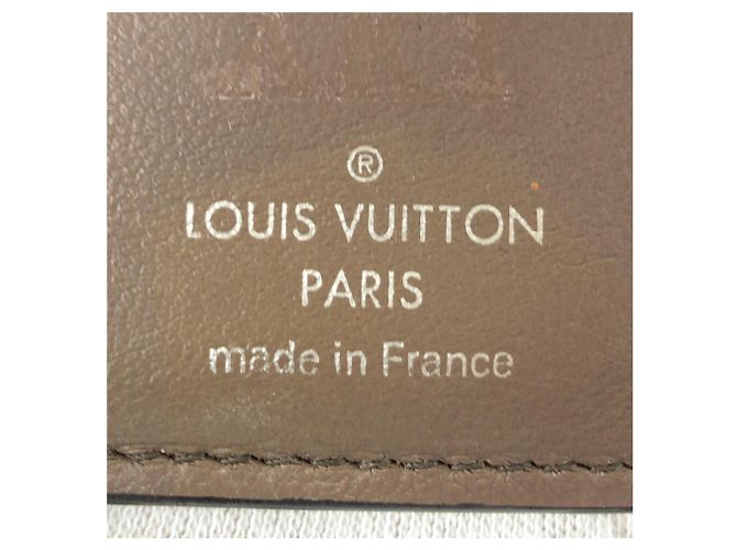 Louis Vuitton Portefeuille Capucines Compact Wallet Rosa - vista 5