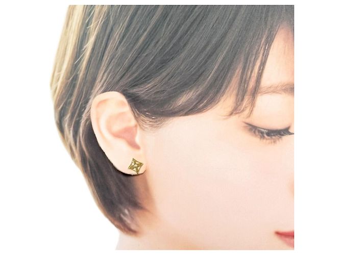 Orecchino unisex Louis Vuitton - Singolo Idylle Blossom in oro 18K - vista 8