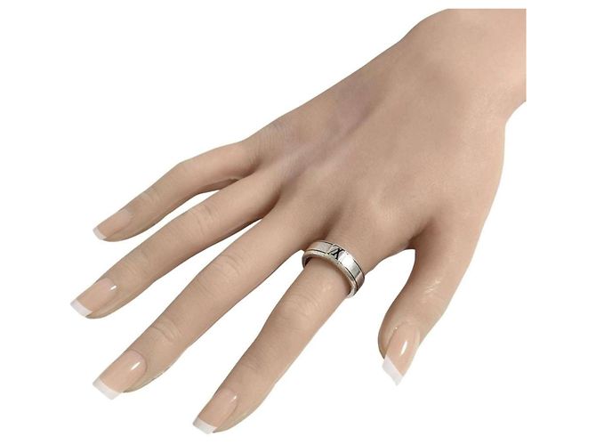 Louis Vuitton Men's LV Spike Band Ring - view 9