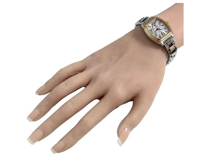 Seiko Lukia Funk-Solaruhr - Ansicht 10