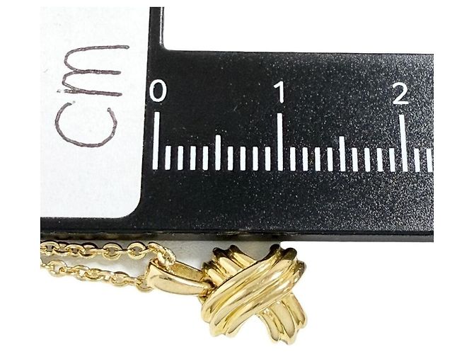 Collana Croce Signature Tiffany & Co. Unisex in Oro Giallo 18K - vista 9