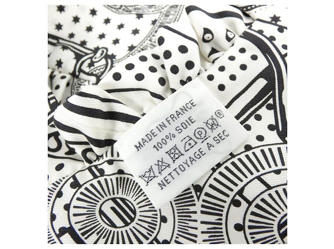 Hermès Hermes EPERON D'OR BANDANA Seidentuch Weiß - Ansicht 6