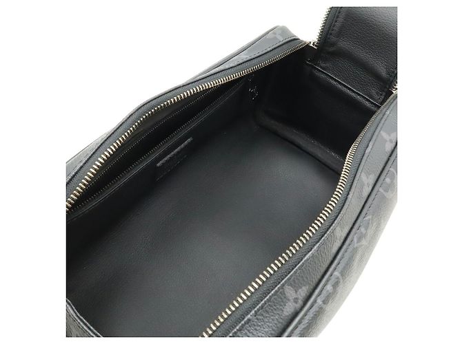 Necessaire Louis Vuitton Preto - vista 5