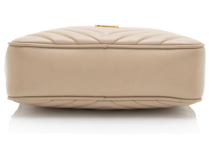Saint Laurent Lou Camera Bag aus gestepptem Kalbsleder mit Monogramm Braun Beige - Ansicht 4