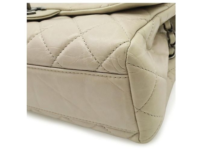 Chanel Matelassé Schultertasche mit Kette Braun Beige - Ansicht 3