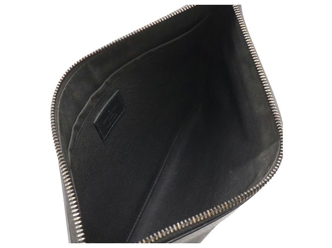 Louis Vuitton Pochette To Go Monogram Shadow Nero - vista 6