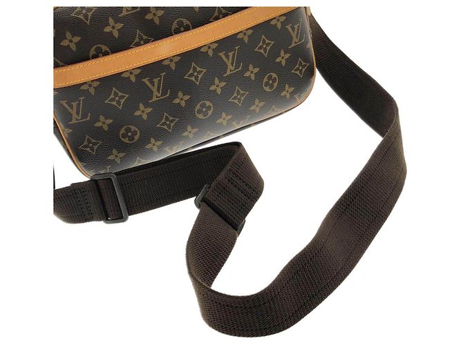 Bolsa de Ombro Louis Vuitton Monogram Marrom - vista 7