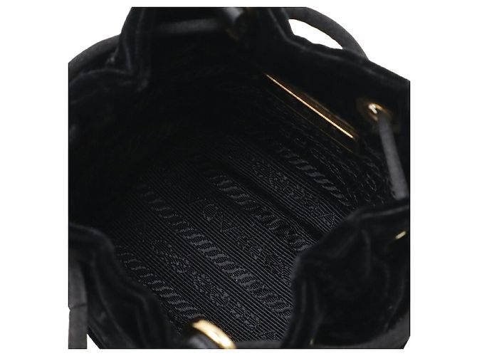 Pouch in velluto Prada con logo triangolare Nero - vista 8