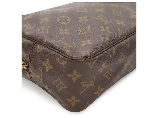 Louis Vuitton Trousse Toilette Pouch Marrone - vista 3