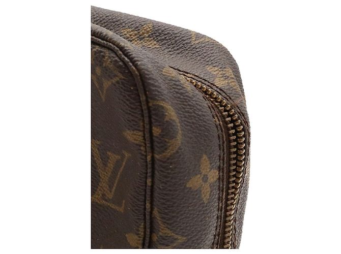 Louis Vuitton Trousse Toilette Pouch Marrone - vista 5