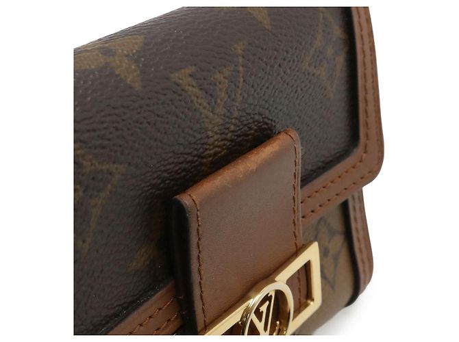 Cartera Compacta Louis Vuitton Dauphine Castaño - vista 5