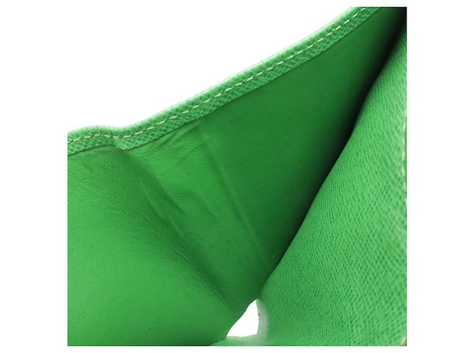 Cartera Compact Zip Louis Vuitton Verde - vista 7
